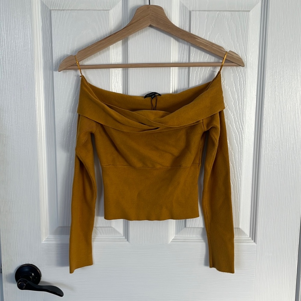 Dynamite off the shoulder top